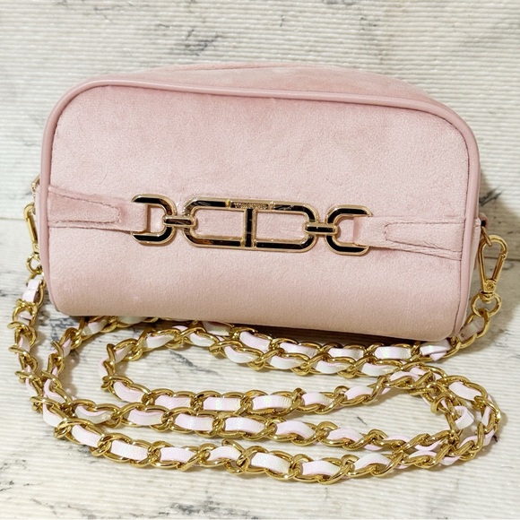 Tom Ford Handbags - Tom Ford Beauty Pink Velvet Pouch / Crossbody